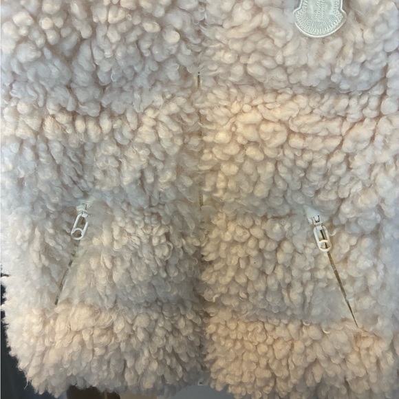 Stunning teddy Moncler down cream puffer vest! - Picture 5 of 15